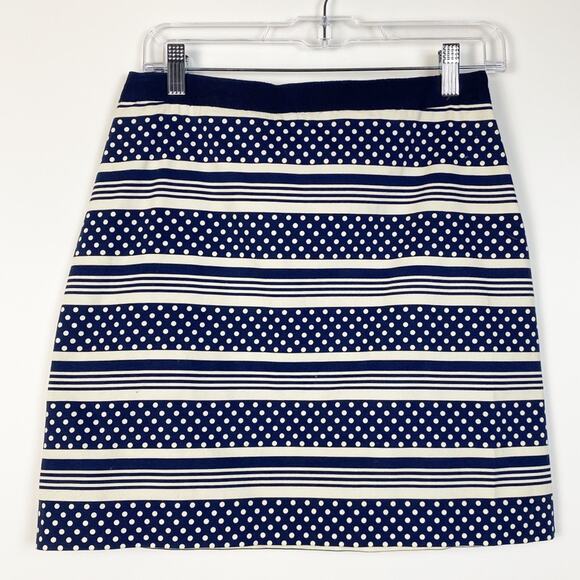 VINEYARD VINES FAIRWAY NAVY POLKA DOT STRIPE SKIRT SIZE 2 - Picture 3 of 9